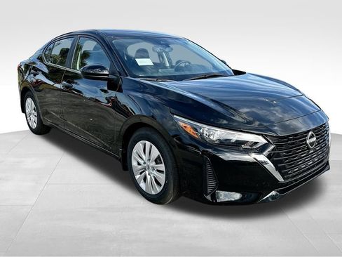 New 2025 Nissan Sentra S image 2