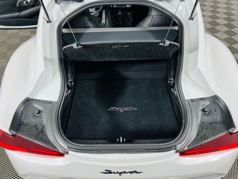 Used 2021 Toyota Supra Premium w/ Driver Assist Package image 7