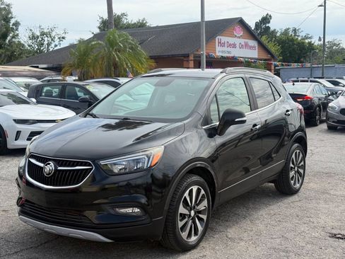 Used 2017 Buick Encore Preferred FWD image 2