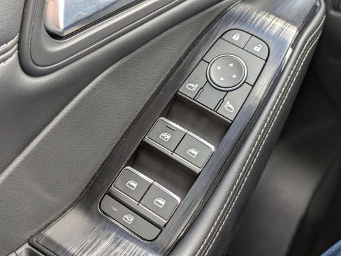 Certified 2023 Nissan Rogue SL w/ SL Premium Package image 27