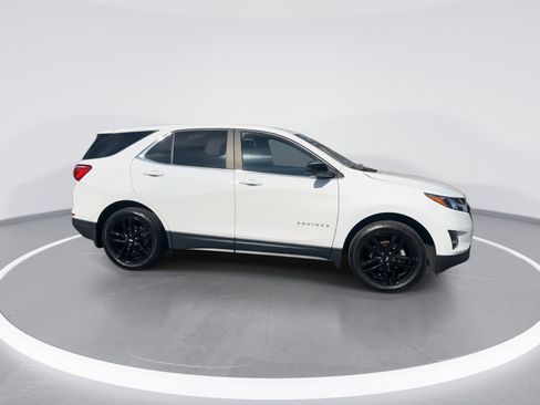 Used 2021 Chevrolet Equinox LT image 10