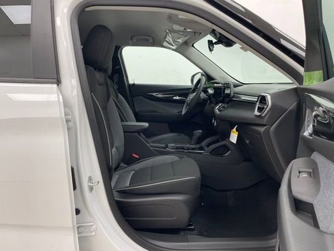 New 2026 Chevrolet TrailBlazer LS image 13