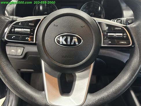Used 2019 Kia Forte LXS FWD image 22