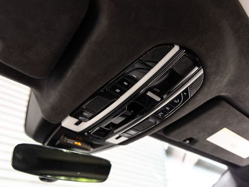 Certified 2023 Porsche Cayenne Turbo S AWD/4WD image 19