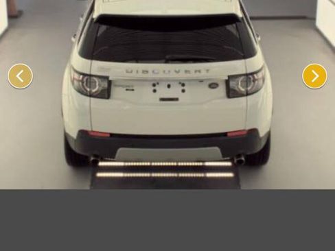 Used 2017 Land Rover Discovery Sport HSE Luxury AWD/4WD image 6