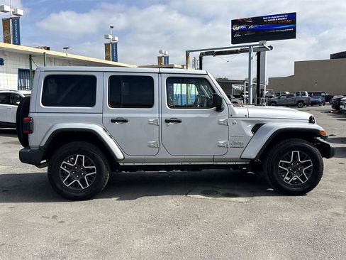 Used 2024 Jeep Wrangler Sahara image 2