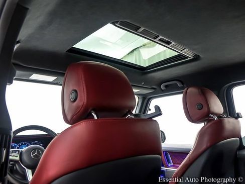 Used 2022 Mercedes-Benz G 550 image 19