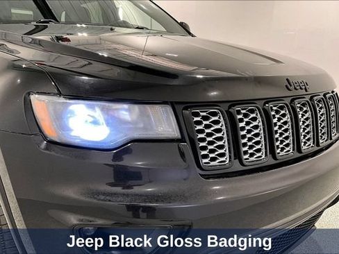 Used 2020 Jeep Grand Cherokee Altitude AWD/4WD image 42