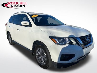 Used 2020 Nissan Pathfinder SV
