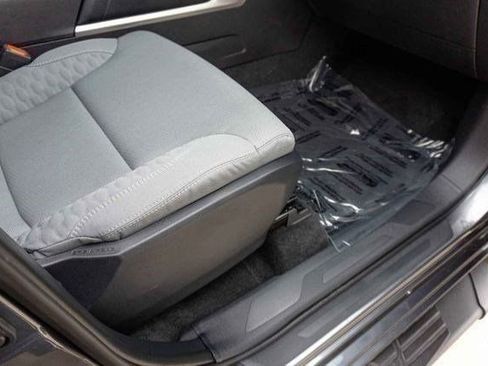 Used 2025 Toyota Tundra SR5 image 29