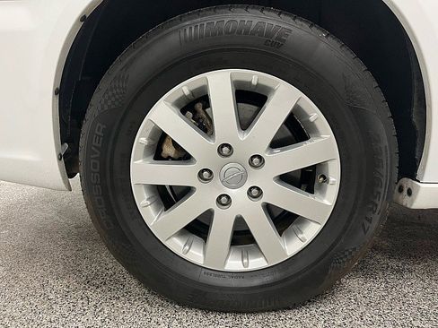 Used 2016 Chrysler Town & Country Touring image 24