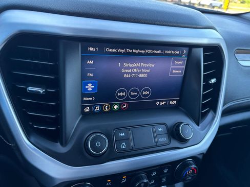 Used 2020 GMC Acadia SLE AWD/4WD image 24