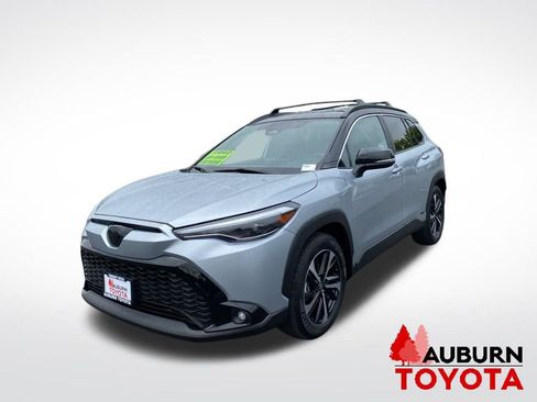 Used 2024 Toyota Corolla Cross AWD Hybrid w/ Convenience Package image 3