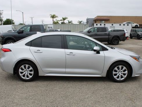 Used 2024 Toyota Corolla LE FWD image 3