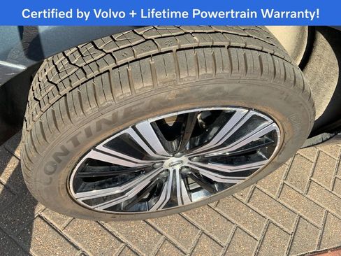 Used 2023 Volvo XC60 B5 Plus w/ Climate Package image 13