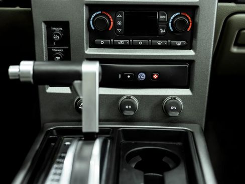 Used 2003 HUMMER H2 w/ Preferred Equipment Group AWD/4WD image 21