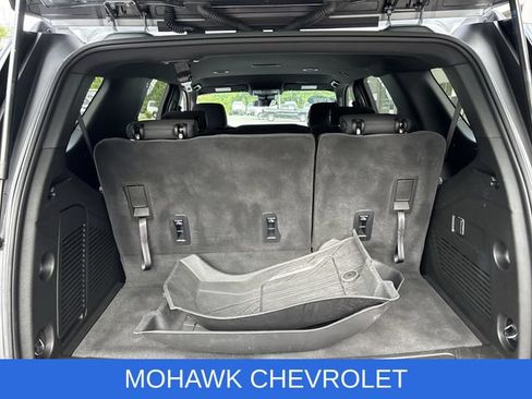 Used 2025 Chevrolet Tahoe LS AWD/4WD image 26