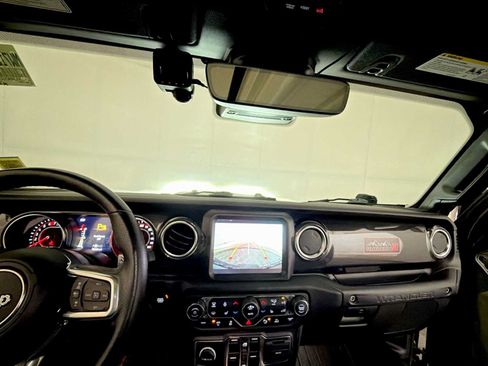 Used 2021 Jeep Wrangler Unlimited Rubicon AWD/4WD image 15