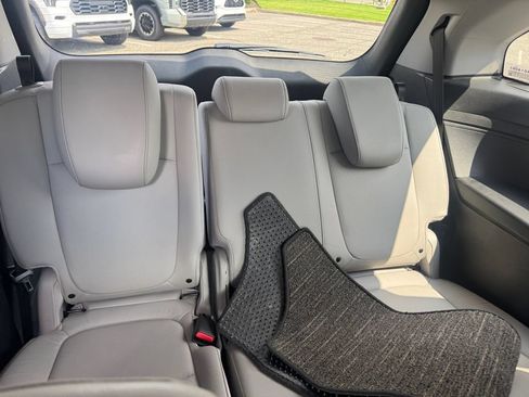 Used 2024 Honda Odyssey EX-L image 19