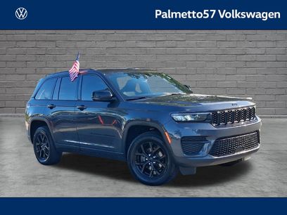 Used 2024 Jeep Grand Cherokee Altitude