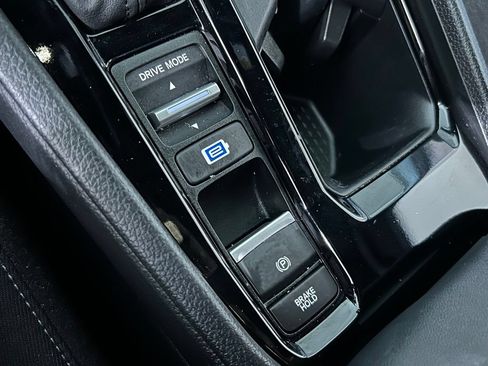 Used 2024 Honda Accord Sport image 26