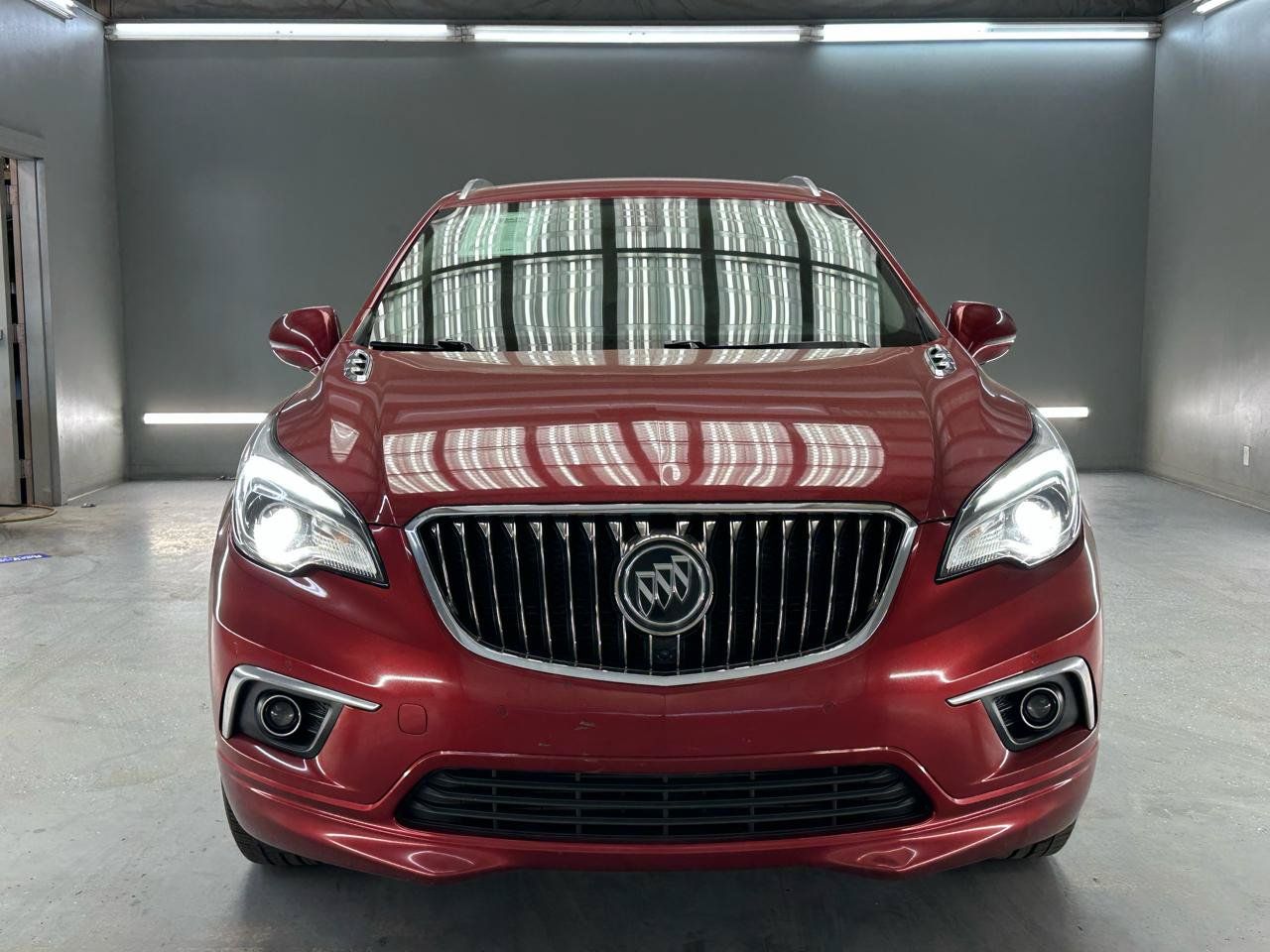Used 2017 Buick Envision Premium w/ Driver Confidence Package AWD/4WD image 2