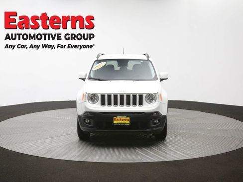 Used 2017 Jeep Renegade Latitude w/ Cold Weather Group AWD/4WD image 55