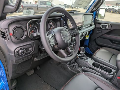 New 2026 Jeep Gladiator Rubicon w/ Steel Power Dome Hood Package image 10