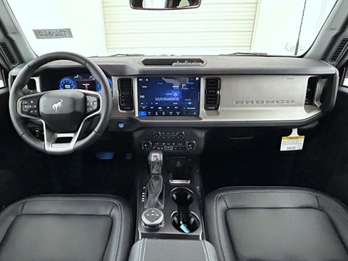 New 2026 Ford Bronco Outer Banks image 13