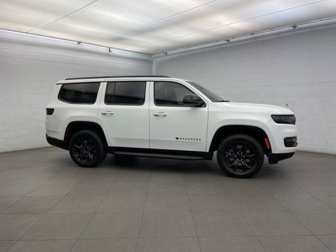 New 2025 Jeep Wagoneer Series II image 2