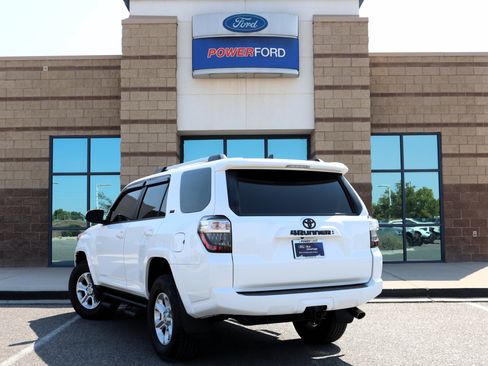 Used 2022 Toyota 4Runner SR5 w/ Wilderness Package (TMS) AWD/4WD image 8