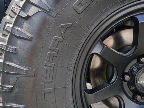 Used 2020 Jeep Gladiator Mojave w/ Trailer Tow Package image 25