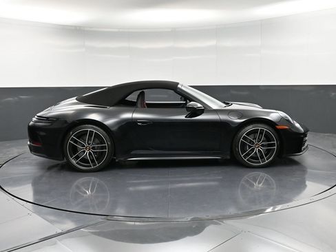 New 2025 Porsche 911 Carrera image 9