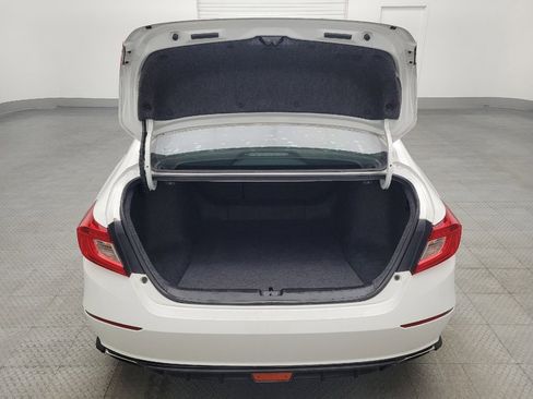 Used 2018 Honda Accord Sport image 29