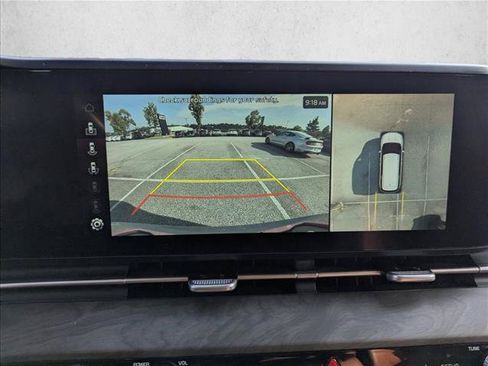 Used 2024 Kia Carnival SX FWD image 19