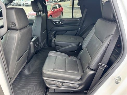 Used 2022 Chevrolet Tahoe LT w/ LT Signature Plus Package image 10