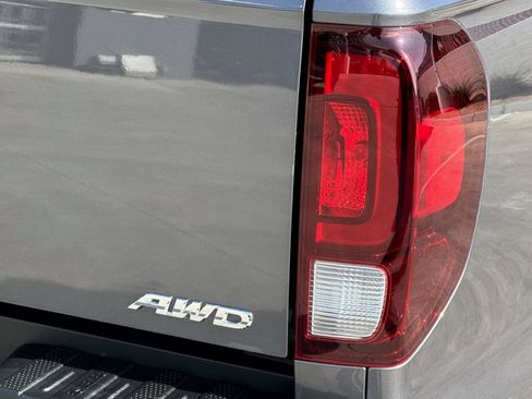 Used 2018 Honda Ridgeline RTL-E image 35