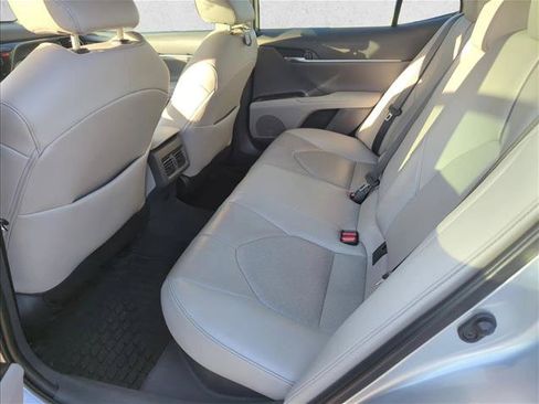 Certified 2022 Toyota Camry XLE FWD image 23