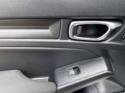 Used 2024 Honda Civic LX image 31
