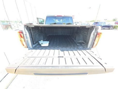 Used 2019 GMC Sierra 1500 Denali w/ Trailer Camera Package AWD/4WD image 13