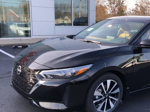 New 2025 Nissan Sentra SV w/ SV Premium Package image 4