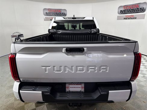 Used 2022 Toyota Tundra SR5 image 4