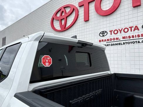 New 2026 Toyota Tacoma TRD Off-Road AWD/4WD image 39
