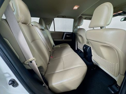 Used 2014 Toyota 4Runner Limited RWD image 33