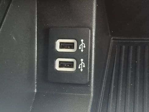 Used 2019 Ford F150 Lariat w/ Equipment Group 502A Luxury AWD/4WD image 24
