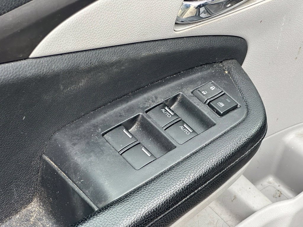 Used 2017 Honda Pilot EX image 18