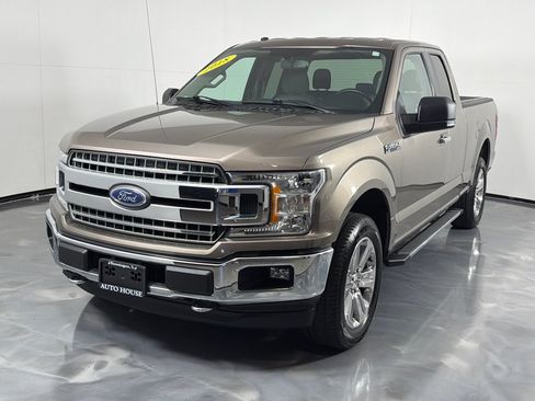 Used 2018 Ford F150 XLT w/ Equipment Group 301A Mid AWD/4WD image 9