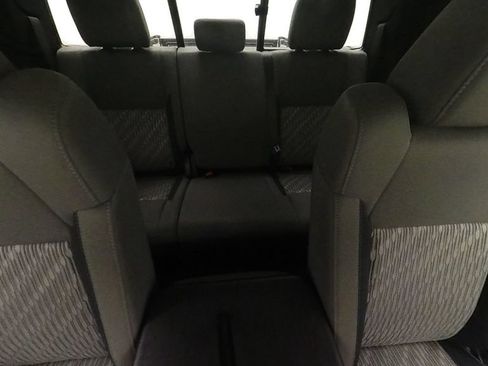 Certified 2019 Toyota Tundra SR5 AWD/4WD image 22