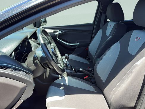 Used 2014 Ford Focus ST FWD image 10