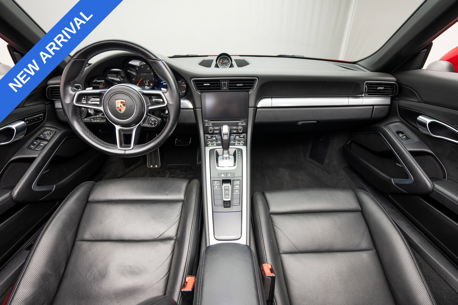 Used 2017 Porsche 911 Carrera 4 AWD/4WD image 10